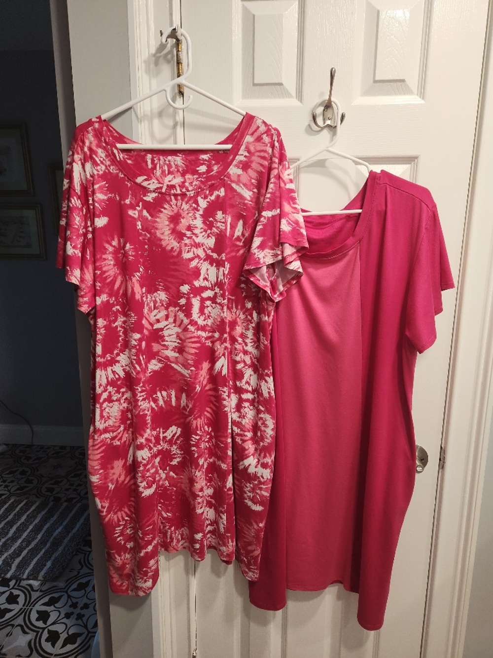 Carole Hochman Feather Soft Jersey Set of 2 Lg Nightgowns Fuchsia Print & Solid